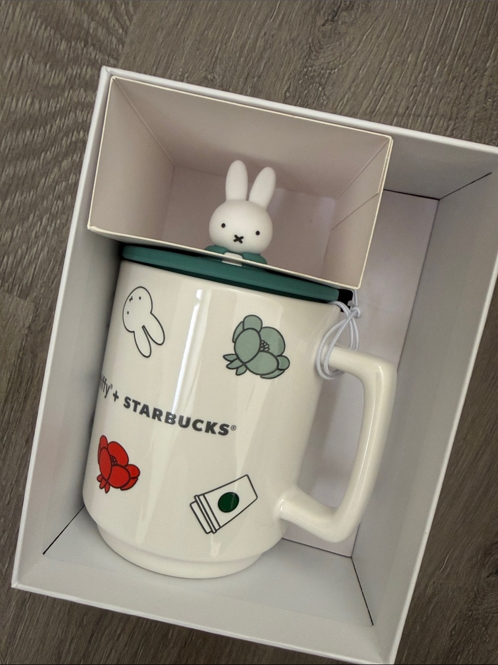 NWT Starbucks x Miffy mug